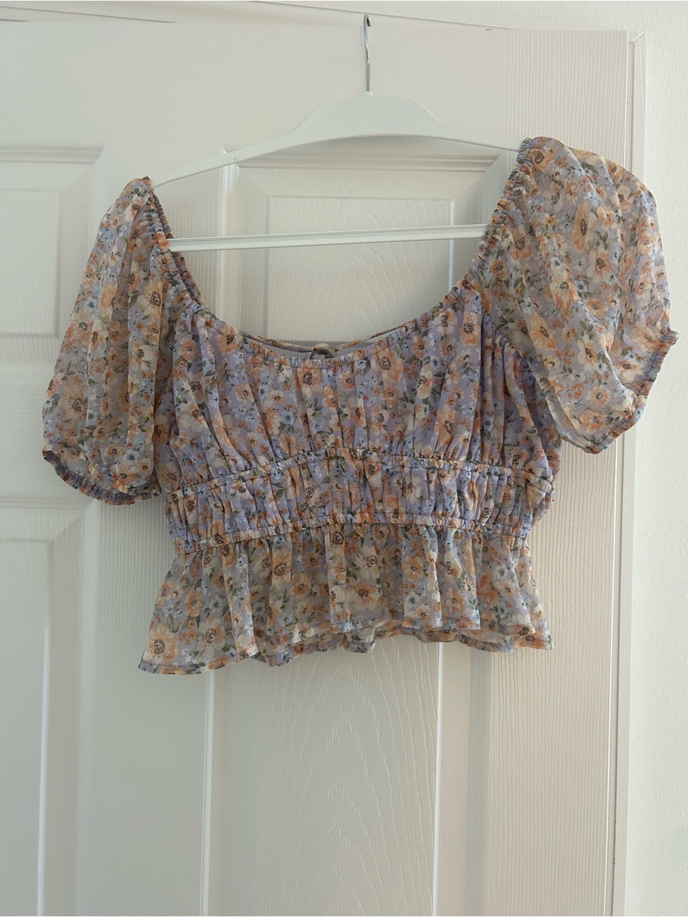 Altar'd State Lavender Floral Puff-Sleeve Crop Top